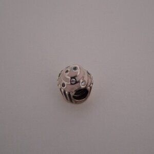 Cupcake pandora charm